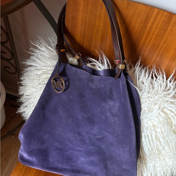 Michael Kors Purple Suede Large Tote Bag — Never Used - Picture 2 of 3